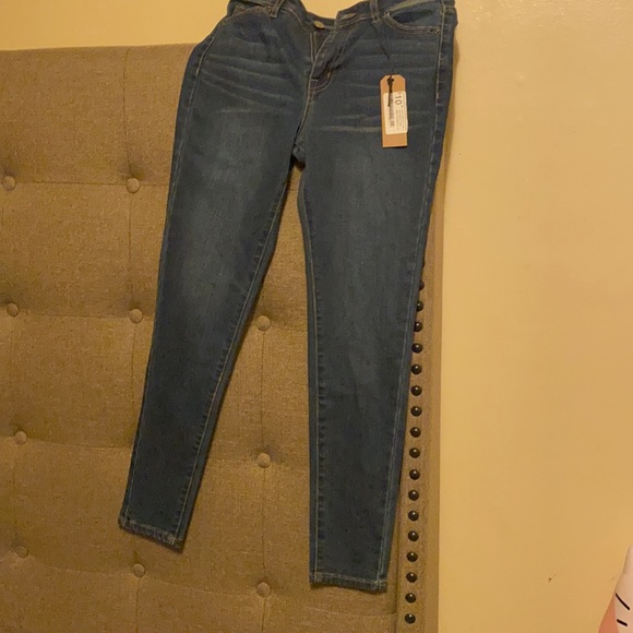 To small - Picture 2 of 2